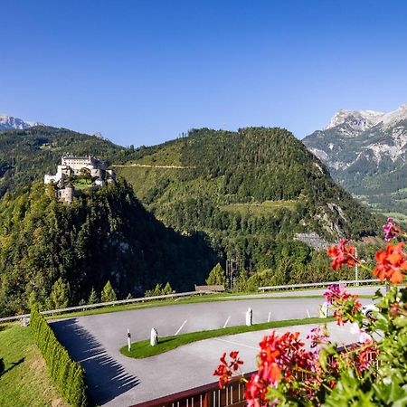 Hôtel Der Burgblick-Adults Only à Werfen Extérieur photo